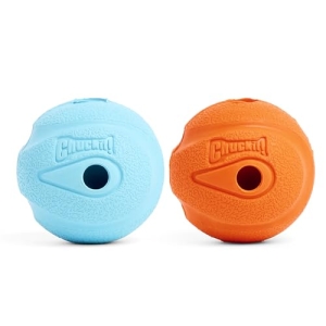 Chuckit! Medium The Whistler Ball 2.5 inch, 2-Pack (Colors Vary)